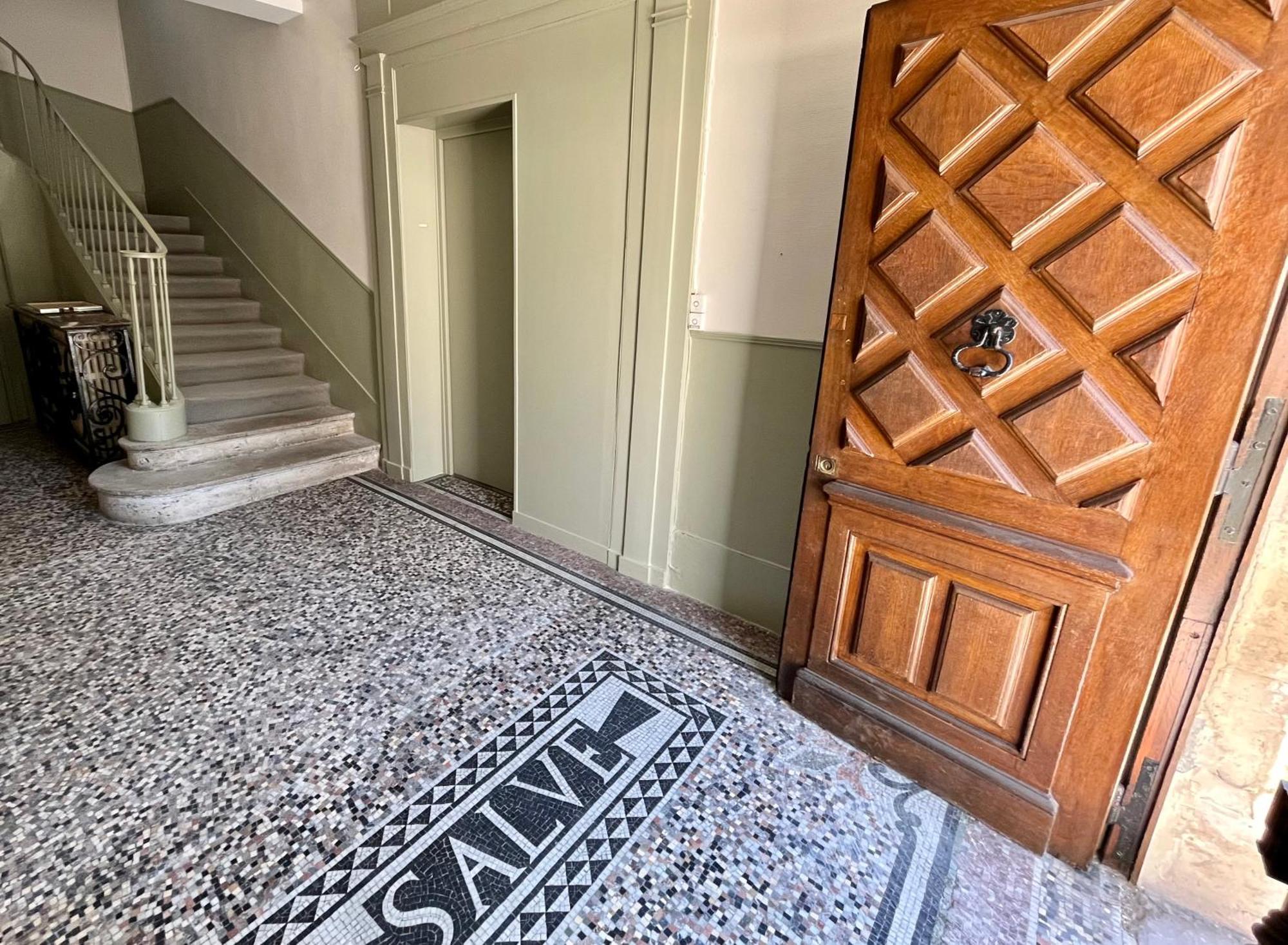 Le Flaubert, Appartement Et Parking En Centre Ville Rouen Eksteriør bilde